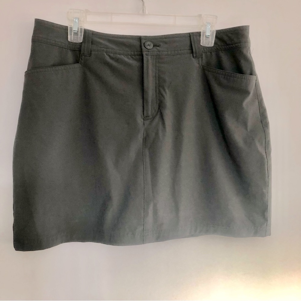 Eddie Bauer Skort in Polyester/Spandex